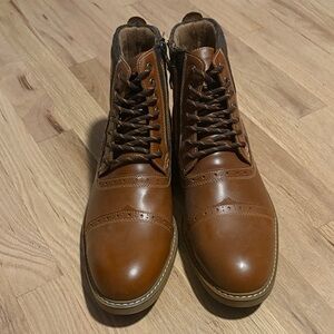 Men's Classic Tan Leather Boots